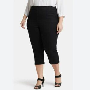 Eloquii Curvy Fit Capri Cropped Pants 22W